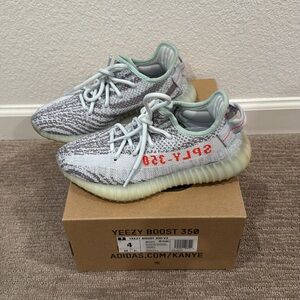Yeezy Boost 350 v2